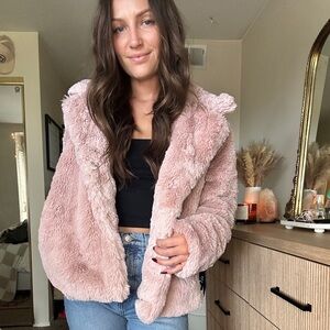 JouJou Blush Faux Fur Jacket M
